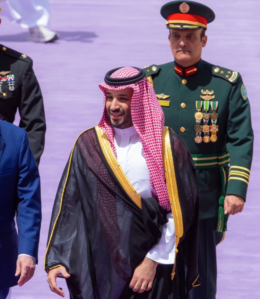 الأخصائية غادة حسن tweet media