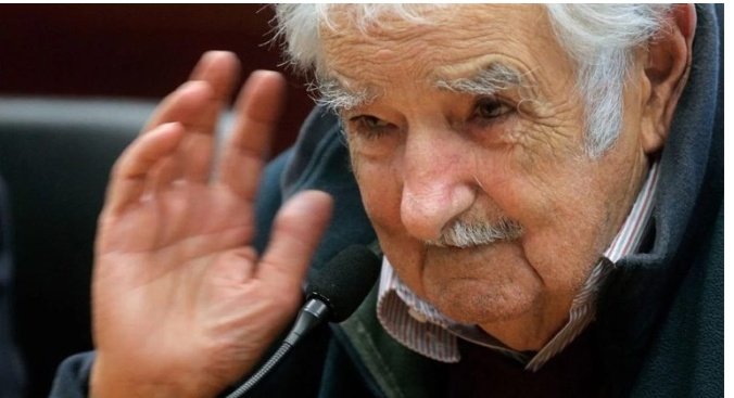 💯 Ha fallecido un Líder.
“No soy pobre; soy sobrio, liviano de equipaje. Vivir con lo justo para que las cosas no me roben la libertad”.
Pepe Mujica🖤