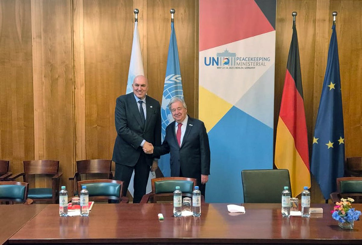 MinisteroDifesa's tweet image. #Berlino 
"Importante incontro con il Segretario Generale @UN @antonioguterres. Abbiamo condiviso la forte preoccupazione per le principali crisi in corso, tra cui Gaza, Sahel e l'importanza di avere efficaci strumenti per contenimento crisi. L’Italia, primo Paese occidentale e