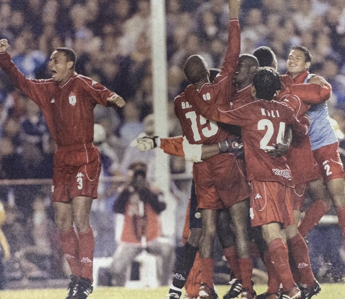 Big Data América De Cali (@bigdataamerica1) on Twitter photo 📅 Un día como hoy, pero en el 2003…
Racing 0️⃣ - 0️⃣ América
Penales (6-5) marcaron Jairo Castillo, Edier Londoño, John Tierradentro, Luis Asprilla, Fabián Vargas y Robinson Zapata.
🔙 Fue la última vez que <a href="/AmericadeCali/">América de Cali</a> definió una serie por penales en copa Libertadores 📅 Un día como hoy, pero en el 2003…
Racing 0️⃣ - 0️⃣ América
Penales (6-5) marcaron Jairo Castillo, Edier Londoño, John Tierradentro, Luis Asprilla, Fabián Vargas y Robinson Zapata.
🔙 Fue la última vez que <a href="/AmericadeCali/">América de Cali</a> definió una serie por penales en copa Libertadores