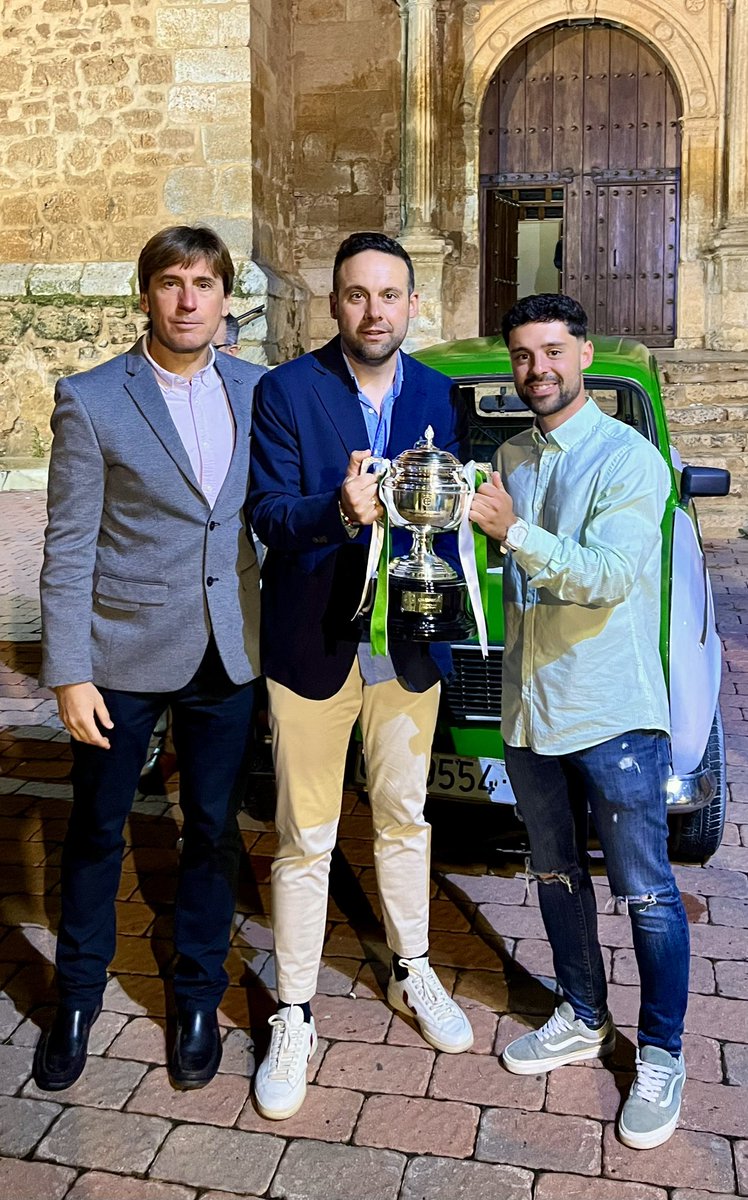Alejandro Moya tweet media