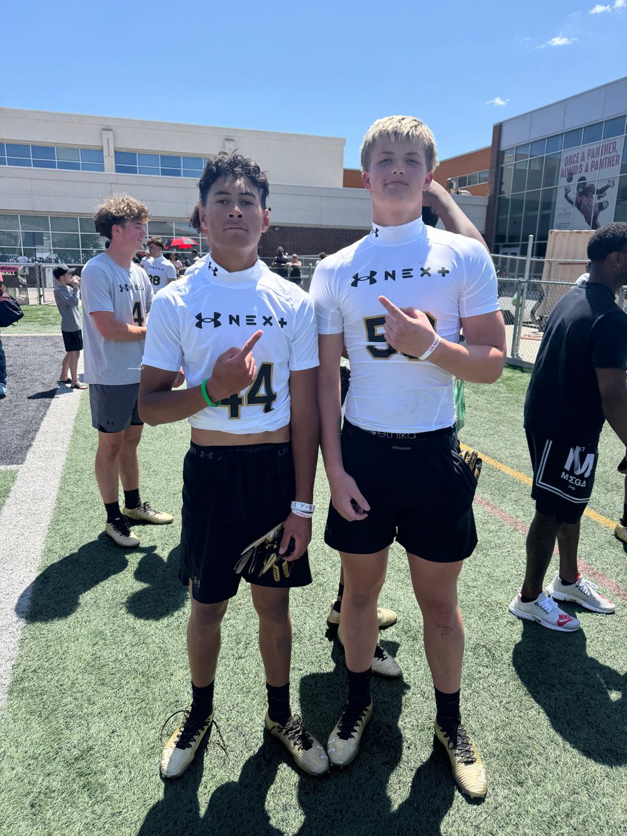 Dyson Richards (@dysonrichards26) on Twitter photo Good seeing some homies <a href="/LegendGlasker/">Legend Glasker</a> <a href="/CashTaiese/">Cash Taiese</a> and <a href="/KaiMeza7/">Kai Meza 3⭐️</a> (not pictured, sorry bro.) at the <a href="/UANextFootball/">All-America Game</a> camp on Saturday!
Cool to compete with some dawgs from little league and high schools teams against some of the best in the West!
<a href="/UnderArmour/">Under Armour</a> <a href="/Andy_Pham1/">Andy</a> Good seeing some homies <a href="/LegendGlasker/">Legend Glasker</a> <a href="/CashTaiese/">Cash Taiese</a> and <a href="/KaiMeza7/">Kai Meza 3⭐️</a> (not pictured, sorry bro.) at the <a href="/UANextFootball/">All-America Game</a> camp on Saturday!
Cool to compete with some dawgs from little league and high schools teams against some of the best in the West!
<a href="/UnderArmour/">Under Armour</a> <a href="/Andy_Pham1/">Andy</a>