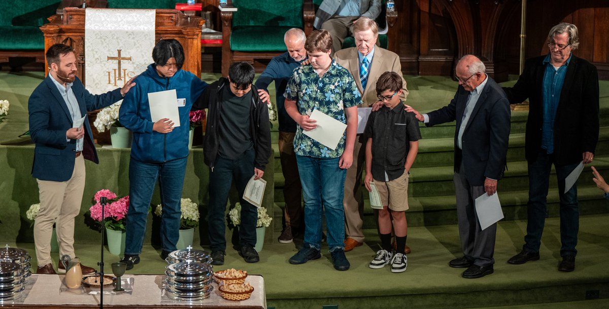 FPCHollywood's tweet photo. Pastor J.T. &amp; FPCH Director of Christian Education Terri Knox present recent confirmands to the congregation. Praise God! Please join us in being in-prayer for these wonderful young believers, that the Lord would bless them richly with His Spirit, and discernment for their lives! https://t.co/0gK48SShDy