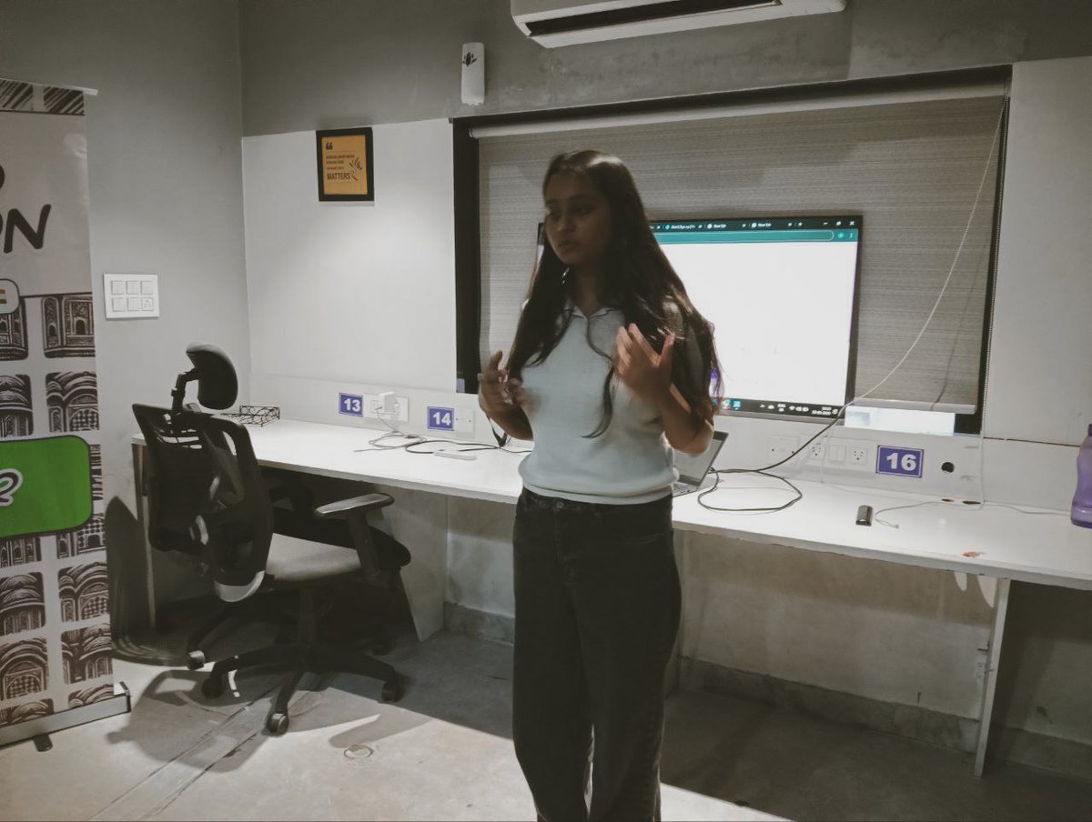 grahilk's tweet photo. And trust me the quality of these projects are 🤩

Can’t wait for final presentation and submission.

Anyone looking to fund cool projects might look at these as well. 

Detailed thread soon. https://t.co/sxF4S5Ipls