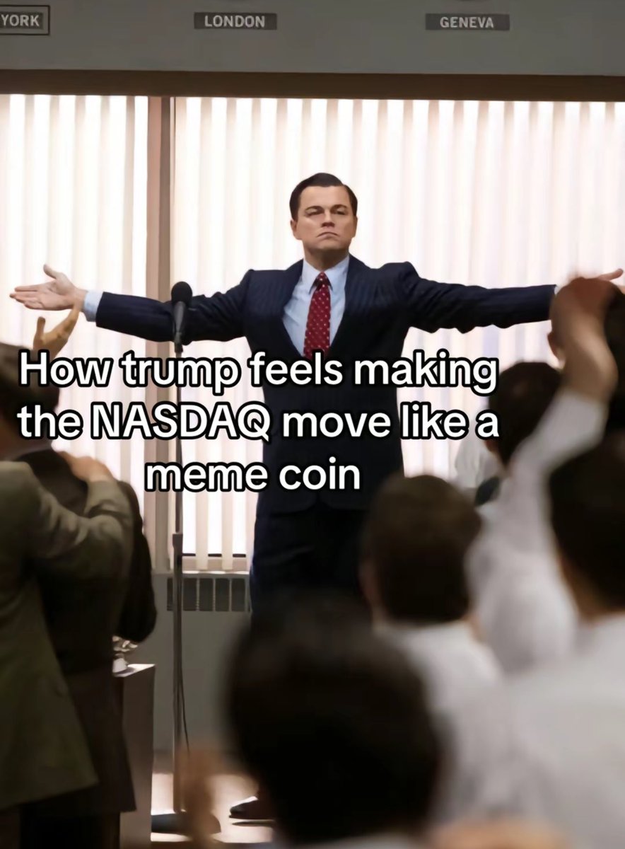CdeCriptoz's tweet photo. Como se siente Trump después de hacer que el NASDAQ se mueva como una memecoin https://t.co/UocneVHv6S