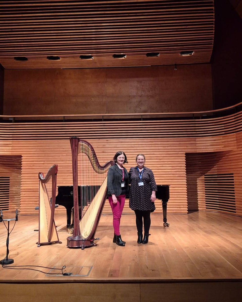 The Yehudi Menuhin School (@menuhinschool) on Twitter photo Harp collaboration in action! ✨ We loved hosting <a href="/amofarrellharp/">Anne-Marie O'Farrell</a> for a fantastic workshop with the talented young harpists of @menuhinschool, made possible by <a href="/rncmlive/">Royal Northern College of Music</a>. #HarpCommunity #MusicEducation #YoungTalent Harp collaboration in action! ✨ We loved hosting <a href="/amofarrellharp/">Anne-Marie O'Farrell</a> for a fantastic workshop with the talented young harpists of @menuhinschool, made possible by <a href="/rncmlive/">Royal Northern College of Music</a>. #HarpCommunity #MusicEducation #YoungTalent