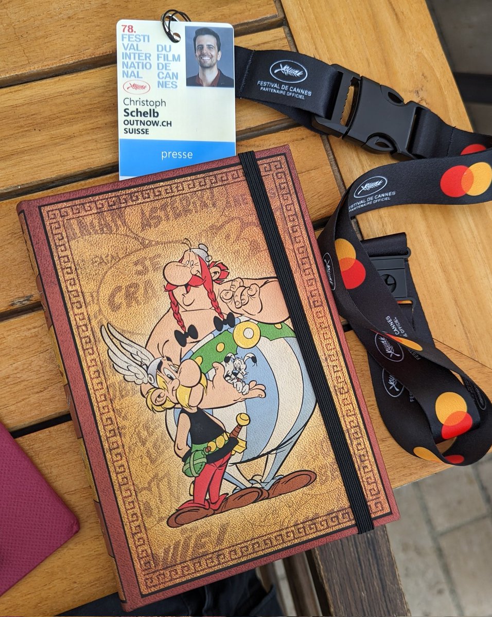 It's showtime, folks!

#cannes2025