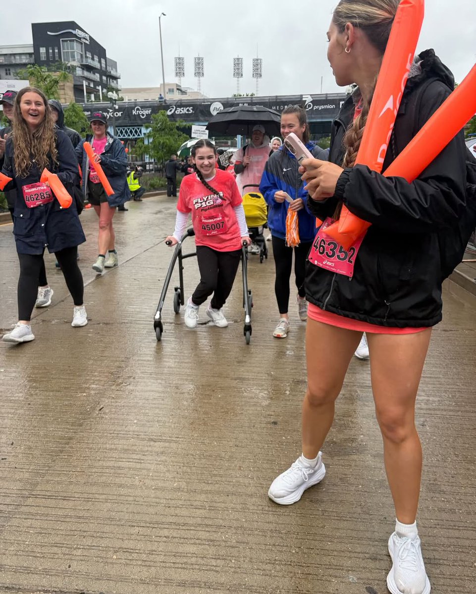 Team IMPACT (@goteamimpact) on Twitter photo Complete a race with your teammates โ
Makenna's <a href="/TMU_WLacrosse/">TMU Womenโs Lacrosse</a> teammates joined her to race in the Flying Pig Marathon's PigAbilities race, a one mile race designed for participants to run, walk or roll to cross the famous "Finish Swine" in Cincinnati!
#AllInAllTogether Complete a race with your teammates โ
Makenna's <a href="/TMU_WLacrosse/">TMU Womenโs Lacrosse</a> teammates joined her to race in the Flying Pig Marathon's PigAbilities race, a one mile race designed for participants to run, walk or roll to cross the famous "Finish Swine" in Cincinnati!
#AllInAllTogether