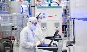 KwPulso's tweet image. Salarios industriales promedio por hora, en dólares:
Vietnam: 2
China: 6
USA: 29