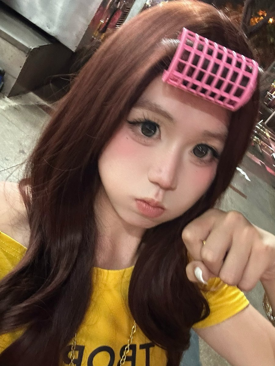051218mdl's tweet photo. https://t.co/hhBhUwxqCn