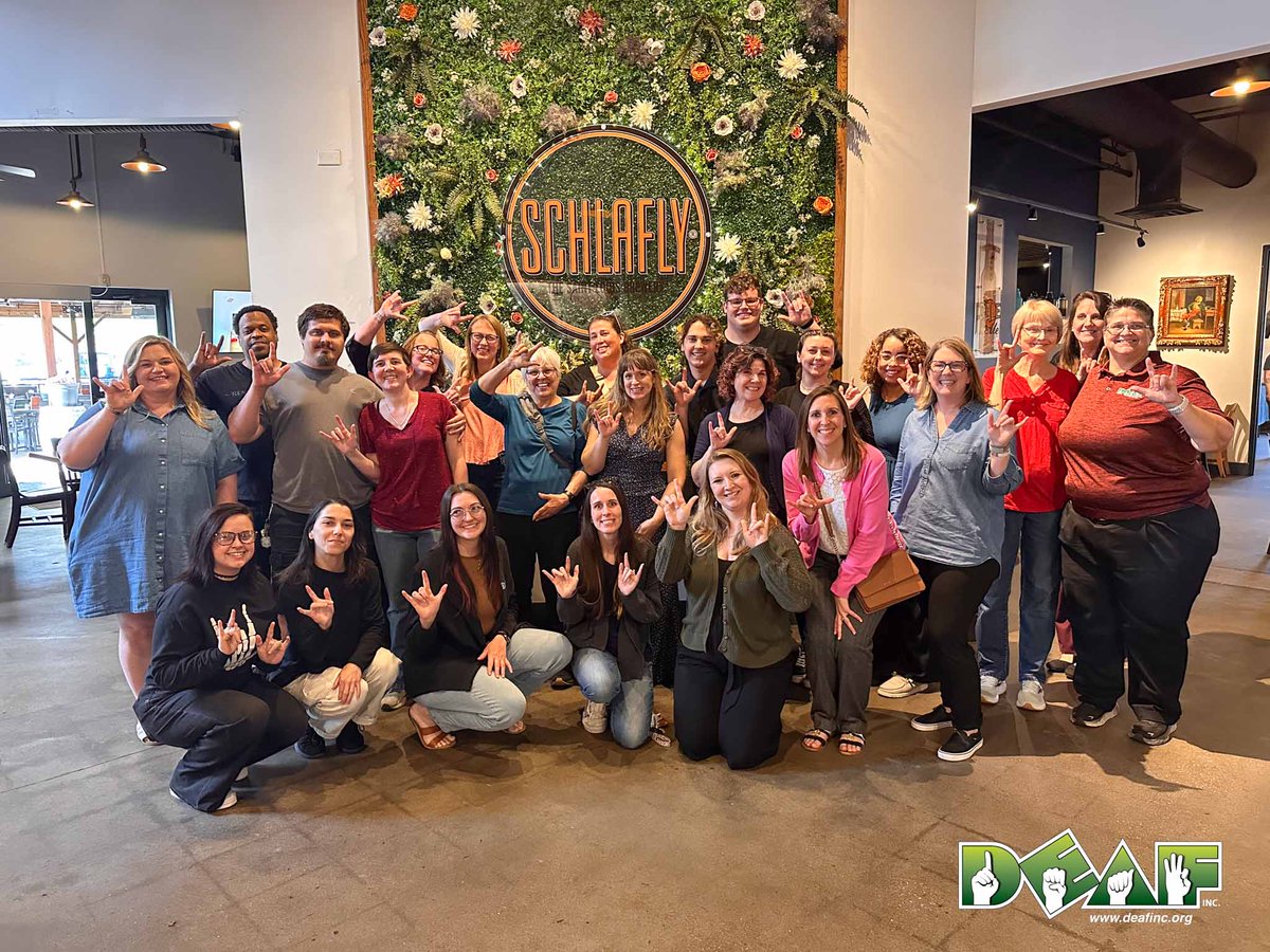DEAF_Inc's tweet image. What a fantastic evening at the Happy Interpreter Appreciation event! 🎉 Thank you to all the incredible interpreters who bridge communities and break down barriers. Your dedication makes a world of difference! 🙏🤟💙 #DeafCommunity #InterpreterAppreciation