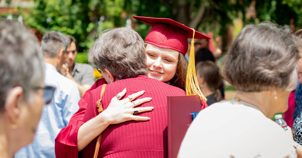 Thank you to the family and friends who helped the Class of 2025 Go Strong at #MeredithCollege! 🩷