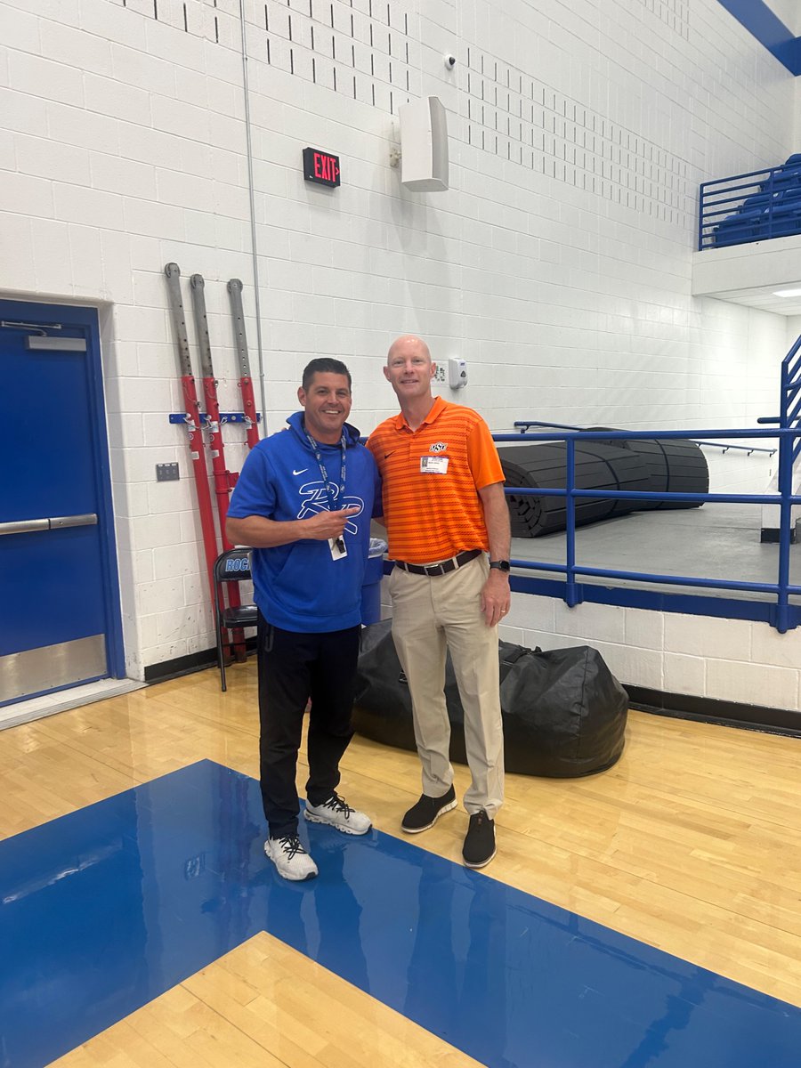 Kevin Brown (@coachbrown210) on Twitter photo Thanks to Coach Kevin Johns and the Oklahoma State Cowboys for recruiting the Rockets today!!! <a href="/kjfbcoach/">Kevin Johns</a> <a href="/CowboyFB/">OSU Cowboy Football</a> Thanks to Coach Kevin Johns and the Oklahoma State Cowboys for recruiting the Rockets today!!! <a href="/kjfbcoach/">Kevin Johns</a> <a href="/CowboyFB/">OSU Cowboy Football</a>