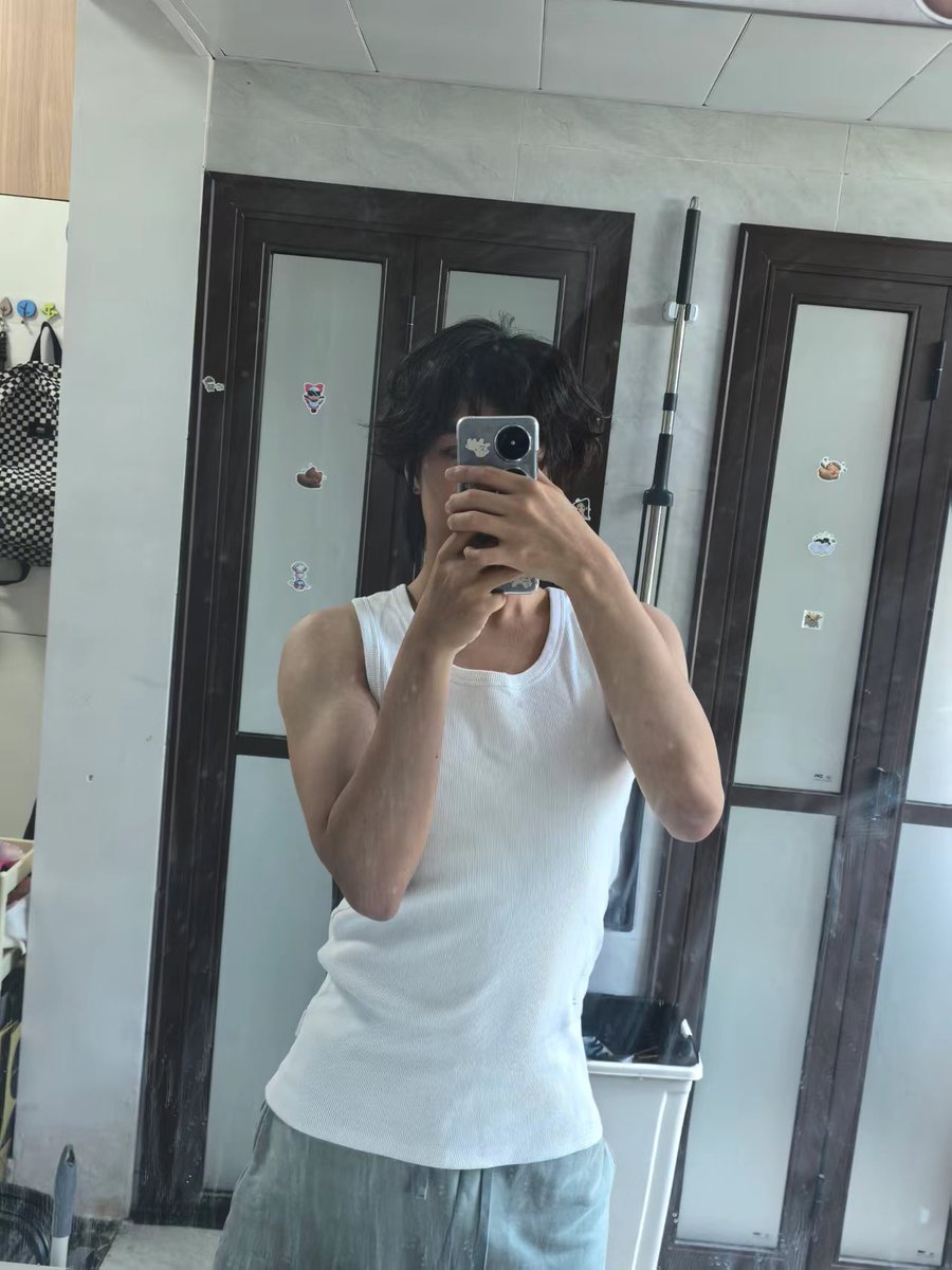 纸巾 (@jianrenqusigun) on Twitter photo 