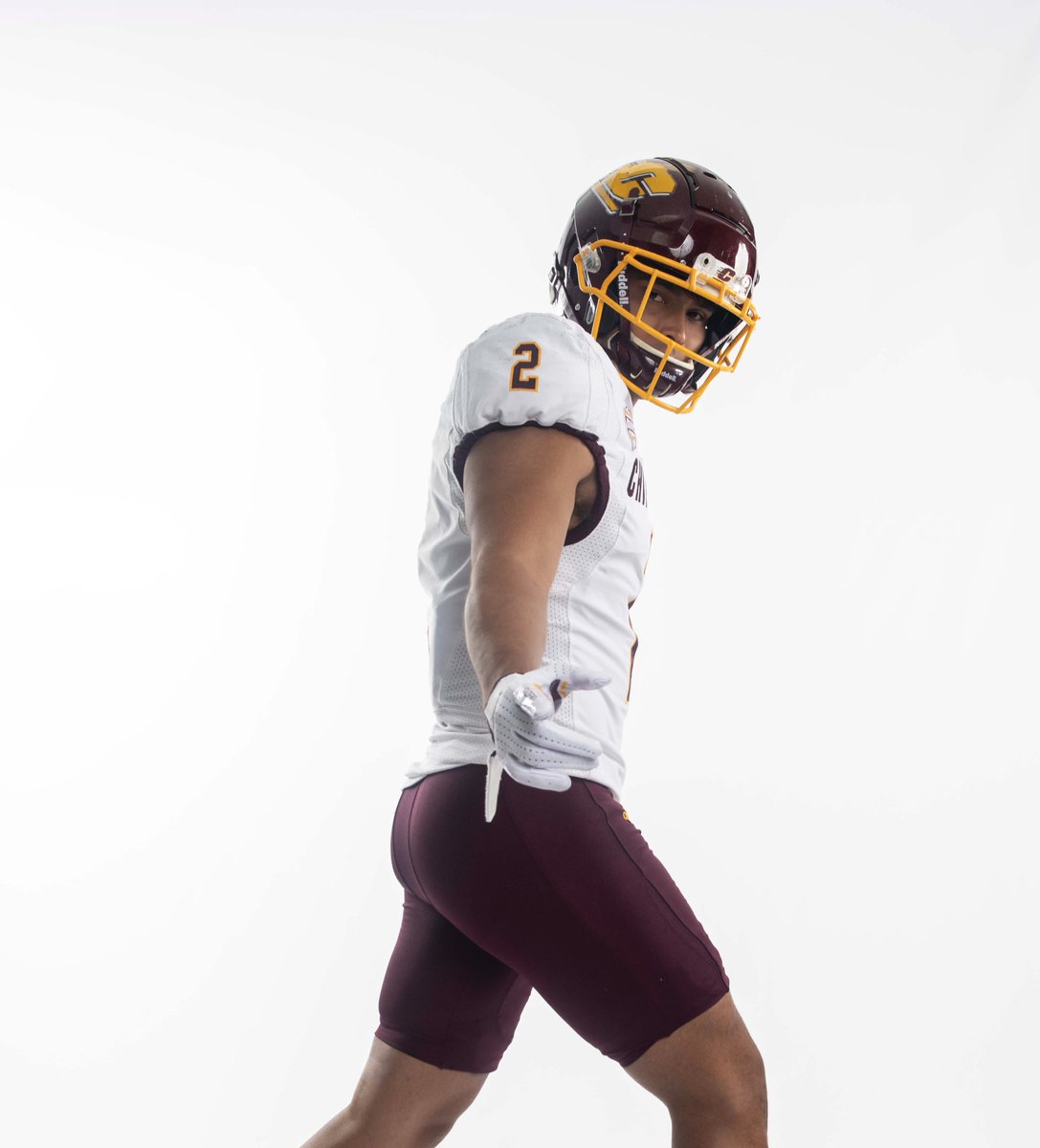 KoaEldredge's tweet image. OV @ CENTRAL MICHIGAN WAS LIVE ‼️ MT PLEASANT THE PLACE TO BE 👀 💯
Grateful to receive an offer but more importantly for the whole staff for showing love and making CMU feel like home🤞🏽 #FireUpChips