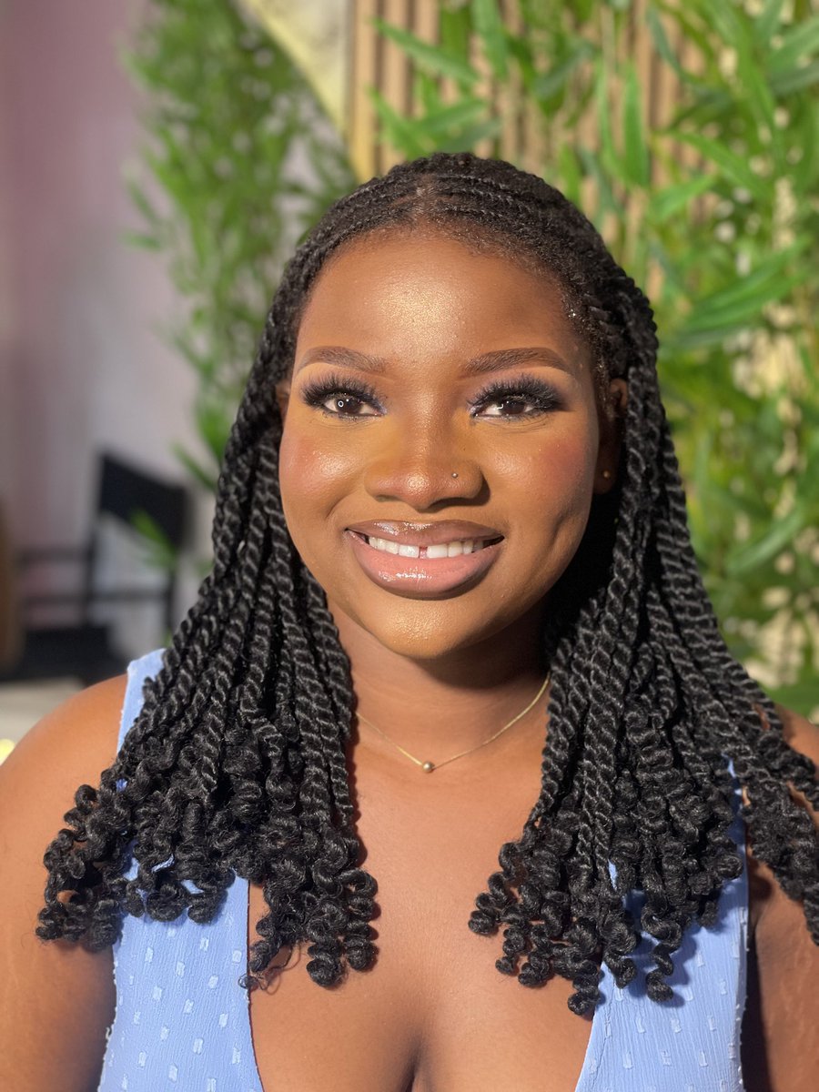 firstbornkenny's tweet photo. Clean beats by me ! Makeup is my art & I’m now open for bookings. #MUATwitter #MakeupArtist #SoftGlam #CreativeMake #beautyflames #surulere https://t.co/7tu2V2rAGt
