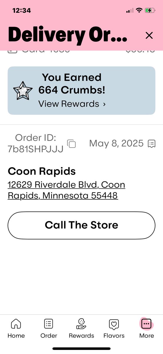 maidenhell63's tweet photo. @crumbl I ordered these for the veterinarian who saved my dogs life. They were delivered by a DoorDash driver who did not deliver a card and told the vet that she couldn't tell them who the cookies were from that. It was ordered anonymously. This is not OK. https://t.co/FpKBl2SlqQ