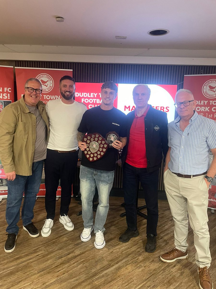 Dudley Town FC tweet media