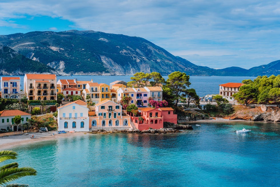 This is Greece. A beautiful country. Don't waste money in Turkey or Azerbaijan. #BoycottTurkeyAzerbaijan #BoycottTurkey #BoycottTurkey
#वाह_मोदीजी_वाह 
#GalaxyS25