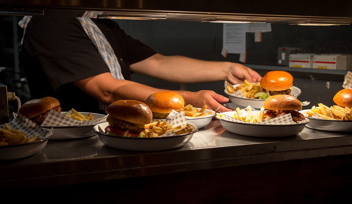 BóTOWN in Galway, Ireland just leveled up with SkyTab! 🍔🍻

With smoother payments and order-and-pay-at-table functionality, they’re serving guests faster and running more efficiently. 

📷: <a href="/till_ex/">Tillex</a>