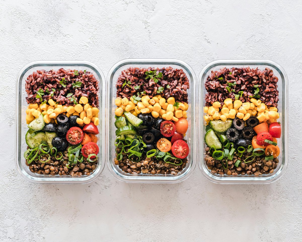 HenrydanKitchen's tweet image. Spring into meal prep with our glass storage containers! 🍱 Keep meals fresh all week.
#MealPrepMadeEasy #SpringCooking #OrganizedKitchen #HealthyEating   henrydankitchensupplies.com