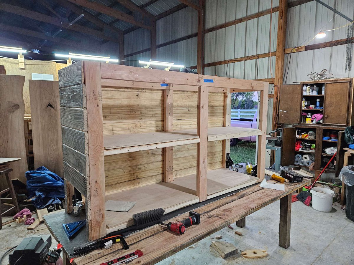 DrLevelUp's tweet image. We'll be opening soon... the carpenter I hired has been working hard to finish a crucial piece before we open.