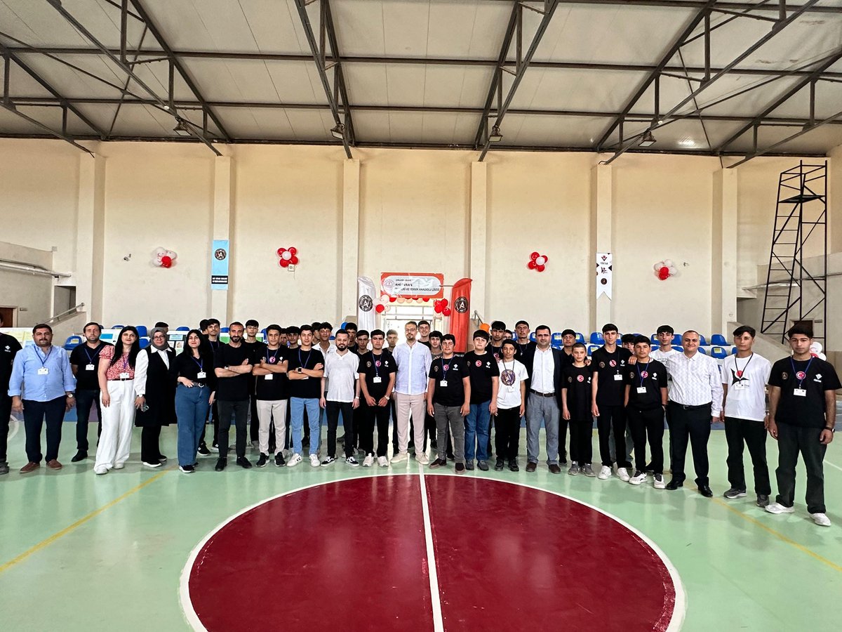 Ahi Evran Mesleki ve Teknik Anadolu Lisesi (@mtalevran) on Twitter photo Okulumuzda düzenlenen TÜBİTAK 4006 Bilim Fuarının açılışı gerçekleştirdik.
Bilim Fuarımız 16 Mayıs tarihine kadar ziyaretçilere açık olacaktır.
<a href="/Hilvan_MEM/">Hilvan İlçe Milli Eğitim Müdürlüğü</a>
<a href="/hilvankaymakam/">T.C. Hilvan Kaymakamlığı</a>
<a href="/Alicelik7363/">Ali ÇELİK</a> Okulumuzda düzenlenen TÜBİTAK 4006 Bilim Fuarının açılışı gerçekleştirdik.
Bilim Fuarımız 16 Mayıs tarihine kadar ziyaretçilere açık olacaktır.
<a href="/Hilvan_MEM/">Hilvan İlçe Milli Eğitim Müdürlüğü</a>
<a href="/hilvankaymakam/">T.C. Hilvan Kaymakamlığı</a>
<a href="/Alicelik7363/">Ali ÇELİK</a>