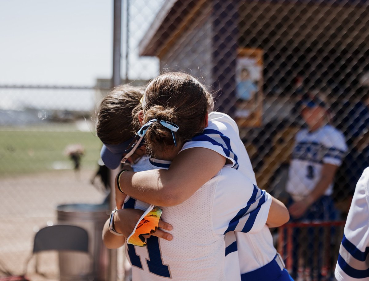 CamrynHunkins's tweet photo. Thank you CSN!🤍 I can’t thank this program enough, it’s been a joy to have be apart of the history and the beginning of something new. To my teammates thank you for all the memories and laughs along the way and for being my biggest supporters. To my coaches thank you for always believing in me, and pushing me to be better. I love you all🫶🏻 @London_lamb7 @MattiMoTG2024 @CoachRC16