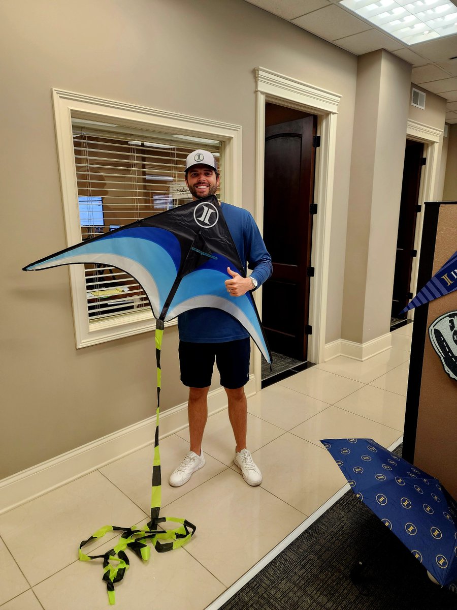 IntegrityMG's tweet image. Welcome to spring with Integrity Dancing Kites! 🪁 We are celebrating warmer weather by spending more time outdoors — thank you to the Integrity family for sending in your photos! ☀️
 
#IntegritySpringTraining #2025SpringTraining #IntegrityFamily #Integrity #ComplianceTraining