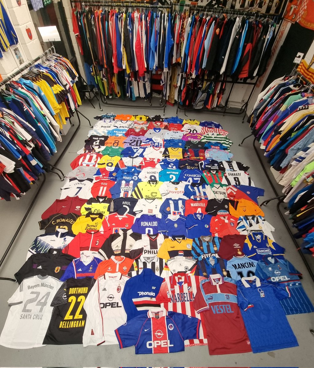 It's been a while...

100 footy kits, spanning across 5 decades now live on the website 🙌 

Link in replies 👇