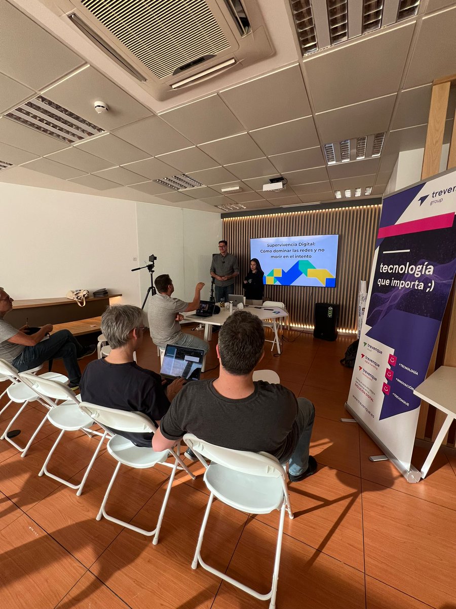 Esta siendo una charla muy interesante! Gracias por venir a todos!