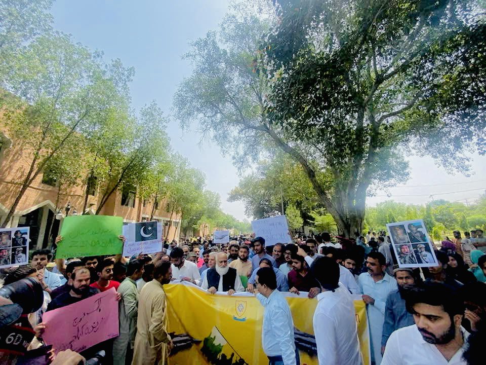 Dr. Niaz Ahmad Akhtar Rector NTU Fsd led a spirited ceremony celebrating Pakistan’s victory over India during Operation Bunyanun Al-Marsus. In his address, he paid tribute to the nation’s heroes, while students and faculty expressed unwavering patriotism and deep national pride.
