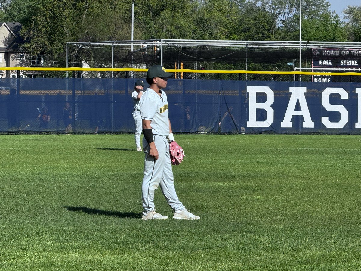 Todd Walker (@chicagowalker1) on Twitter photo How is this kid <a href="/HiroshyWong/">Hiroshy Wong</a> not signed/committed…he’s a great baseball player & even better kid. Talked w/his Dad & brother recently during Naperville N gm (went 3-5 w/no support around him)…great family! Hitting .395 w/over 100 hits 4 <a href="/wvhsbaseball/">Warrior Baseball</a> <a href="/BUncommitted/">Baseball_Uncommitted</a> How is this kid <a href="/HiroshyWong/">Hiroshy Wong</a> not signed/committed…he’s a great baseball player & even better kid. Talked w/his Dad & brother recently during Naperville N gm (went 3-5 w/no support around him)…great family! Hitting .395 w/over 100 hits 4 <a href="/wvhsbaseball/">Warrior Baseball</a> <a href="/BUncommitted/">Baseball_Uncommitted</a>