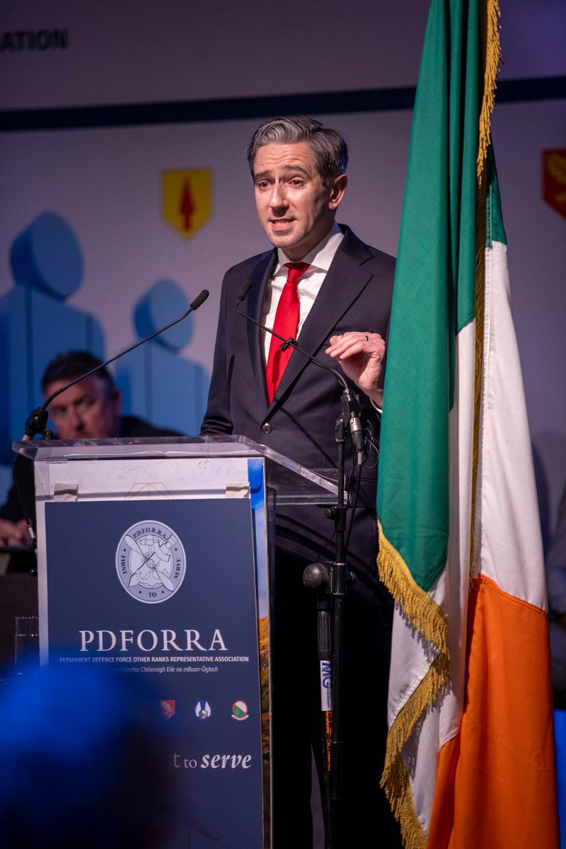 Simon Harris TD tweet media