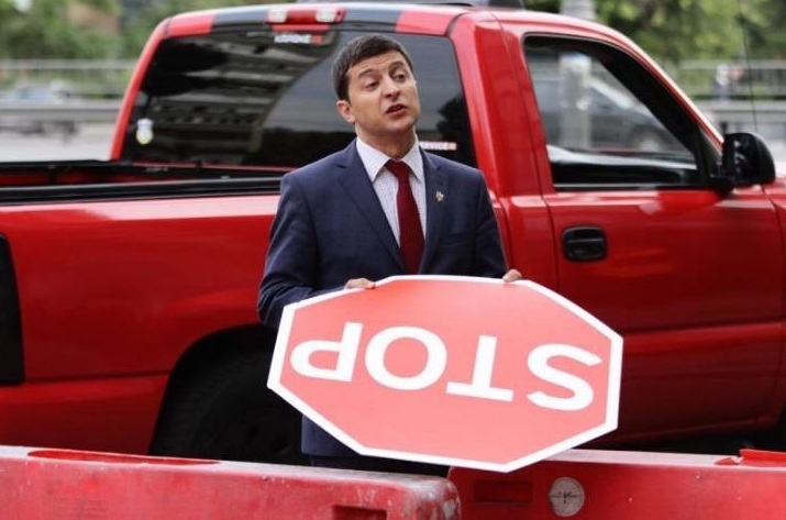 From screen to frontline: the iconic Servant of the People pickup, once driven by President Zelensky on TV, later defended Kyiv &amp; Bakhmut. Now in the US, helping volunteers raise funds for ambulances for Ukraine. A vehicle with a true battle story.#GloryToUkraine #SupportTDF