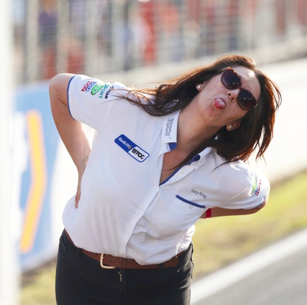 The Dressmaker tweet media