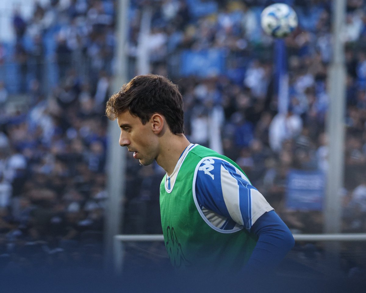 BresciaOfficial's tweet photo. ๐ฅ | WARM UP
#BresciaReggiana #SerieBKT #ForzaBrescia https://t.co/GD7kXJolyE