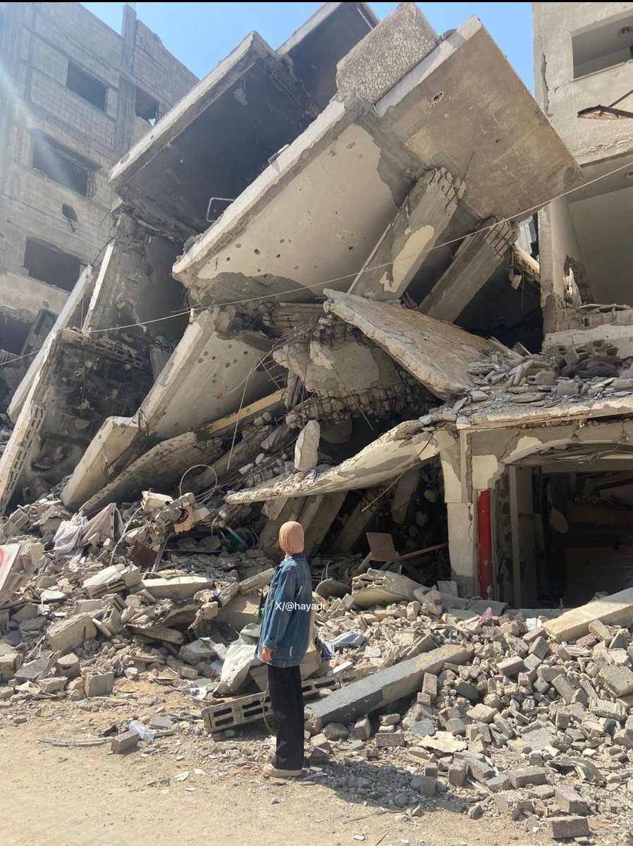 HayaDr_'s tweet photo. BIG NEWS ‼️💥

ALHAMDULILLAH I’ve been offered a seat at TU Dublin University. 
AND THIS CAN BE MY TICKET OUT OF GAZA.
I need to cover the initial fees asap to reserve my seat. Please share this and donate as much as you can. This is truly urgent!!
https://t.co/oreZKitBnk https://t.co/PjwApih4wI