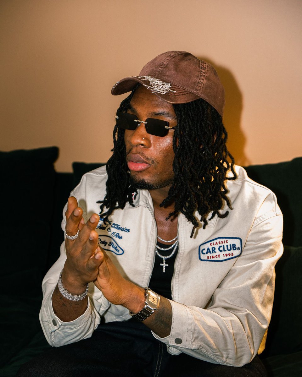 SpotifyDataNG's tweet image. JUST IN 🚨

Joeboy has now surpassed 700 MILLION streams across all credits on Spotify! 

— He becomes the 22nd Nigerian artist to reach this milestone. 👏🏾