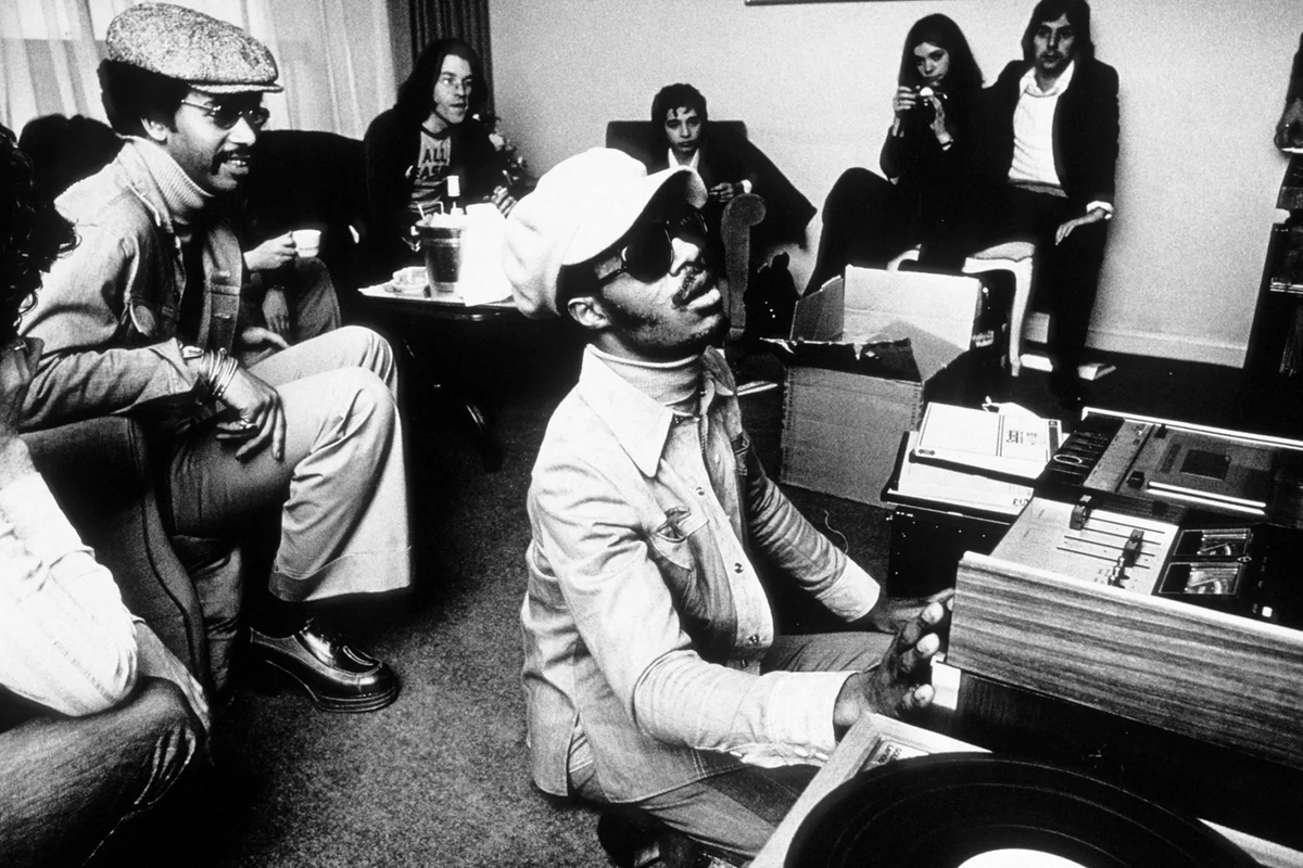 "I speak through my music because that's where my credentials are. And people know, when they hear me, that I'm not selling them anyone else's product."

To celebrate Stevie Wonder's 75th birthday, revisit his cover story from 1975: rollingstone.com/music/music-fe…