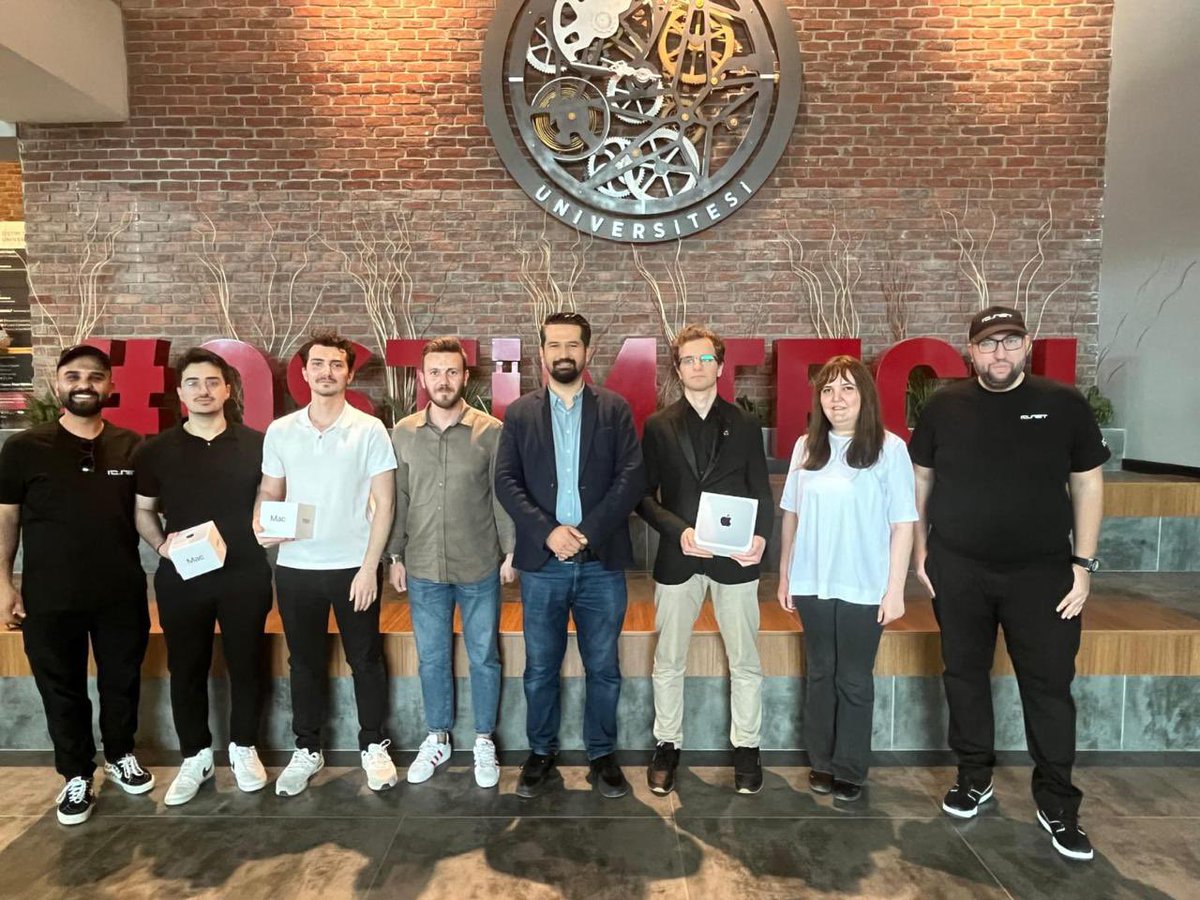 ostimteknikuniv's tweet image. 📣OSTİM Technical University 🤝 @ionet held a special AI competition for students!
🎯 Participants built their own &quot;GPU Agent&quot; models using IO Intelligence.
🏆 Prizes: 🥇🥈 Mac Mini M4, 🥉 Mac Mini M2 (provided by @ionet)
👏 Big congratulations to all winners!