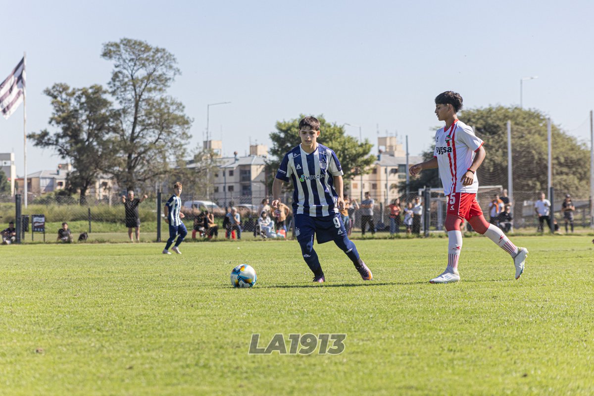 la1913com's tweet photo. #BuscaT en las fotos de #La1913!
⚽En La fecha 9 de los Juveniles Talleres ante Estudiantes #La1913 acompaño en la jornada.
¡Vamos los pibes!
🎞️Mirá el álbum completo en nuestra web https://t.co/kwuILKM2fs https://t.co/cdvvcZvfcn