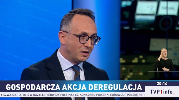 — Mamy się czym pochwalić w obszarze repolonizacji gospodarki. Dzisiaj sam premier Donald Tusk powiedział to przed posiedzeniem rządu: bardzo cieszą go takie przykłady przetargów, które promują polskie firmy, europejskie firmy; to, że udaje nam się wprost stosować te zapisy