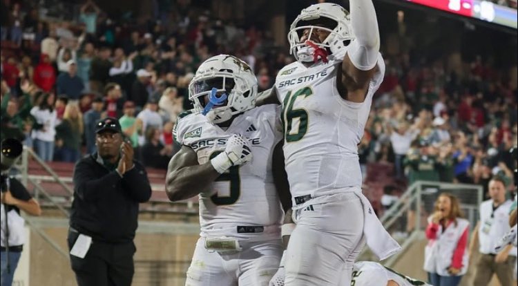 Anthonyh_2028's tweet image. AGTG🙏🏾! Blessed To Receive An From Sacramento State #Gohornets 🐝 @Coach_JoeyMoss @Coachcliff904 @QuinnShanbour @polk_way @ChadSimmons_ @adamgorney @RivalsFriedman @DanLaForestFB