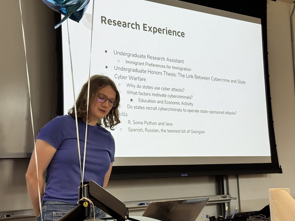 CantayCaliskan's tweet photo. #Day2 at #SICSS Our participants continue with their introductory research presentations. https://t.co/SqhsjmAXXw