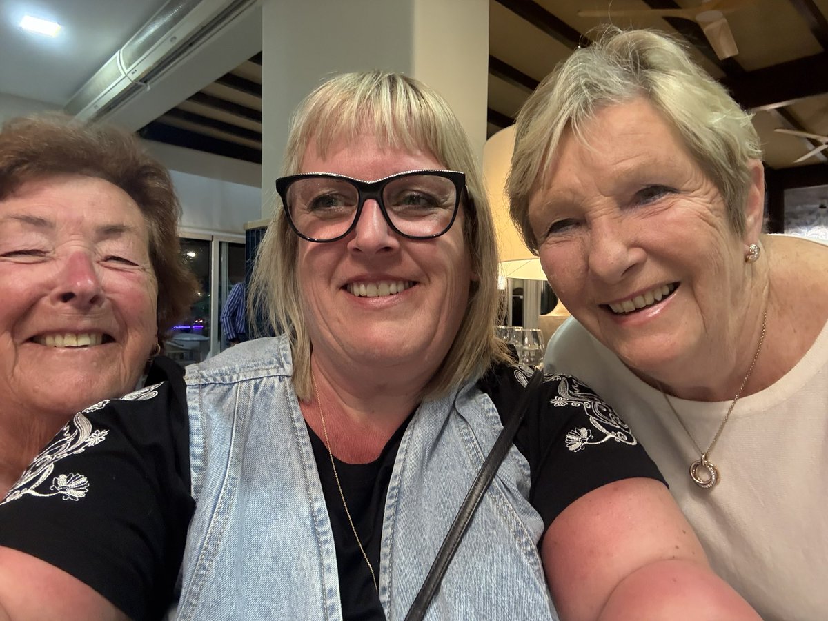 FiBolton's tweet photo. More pre 50th celebrations #spain with a 24 hour power cut thrown in! https://t.co/KfUJEwMa6o