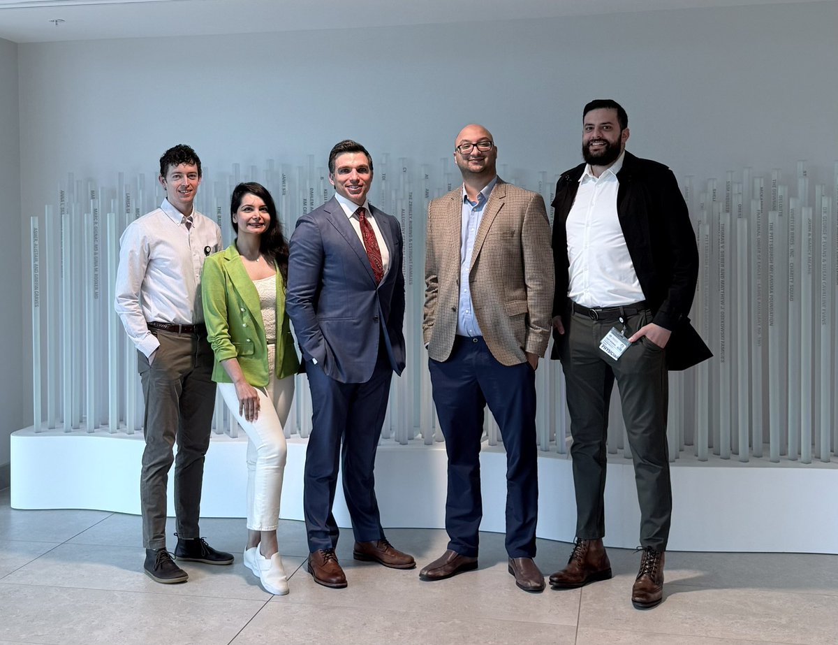 Parisa Shams (@p_shams_) on Twitter photo An absolute honor to host Dr. Daniel Spratt <a href="/DrSpratticus/">Daniel E Spratt</a> as our visiting professor!
True leader in GU #radonc, brilliant speaker, and an inspiration to us all!
Congrats on his well-deserved role as Chair of the #NCCN #ProstateCancer
<a href="/AHNtoday/">AHN</a> <a href="/RadOncUH/">RadOncUH</a> <a href="/NCCN/">National Comprehensive Cancer Network (NCCN)</a> An absolute honor to host Dr. Daniel Spratt <a href="/DrSpratticus/">Daniel E Spratt</a> as our visiting professor!
True leader in GU #radonc, brilliant speaker, and an inspiration to us all!
Congrats on his well-deserved role as Chair of the #NCCN #ProstateCancer
<a href="/AHNtoday/">AHN</a> <a href="/RadOncUH/">RadOncUH</a> <a href="/NCCN/">National Comprehensive Cancer Network (NCCN)</a>