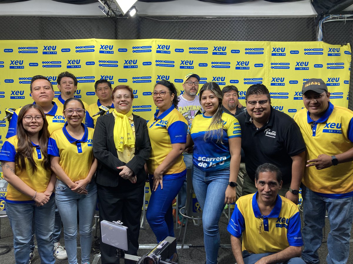 betitaperez (@betyoly) on Twitter photo 📍En <a href="/xeunoticias/">XEU Noticias</a> estamos listos para el debate con candidatos a la alcaldía de #Medellín 👇🏼 📍En <a href="/xeunoticias/">XEU Noticias</a> estamos listos para el debate con candidatos a la alcaldía de #Medellín 👇🏼