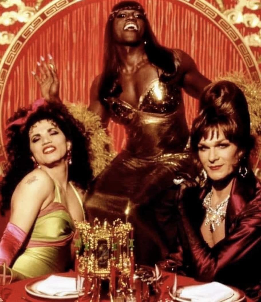 gayf4iry's tweet image. IM OBSESSED