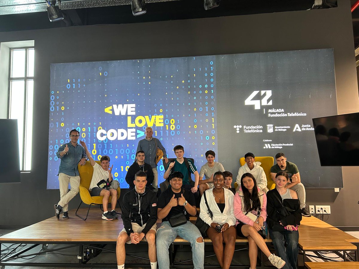 SAFAICET's tweet image. 1° de Bachillerato ha estado hoy en #WeLoveCode, una interesante y necesaria actividad sobre #ciberseguridad organizada por la @fundacionTef y el Ayuntamiento de @malaga. 👏🏼👏🏼
#YoConSAFA #BachilleratoSAFAICET #FamiliaSAFA #EducaciónJesuitas
@fundacionsafa @educsi @JesuitasESP